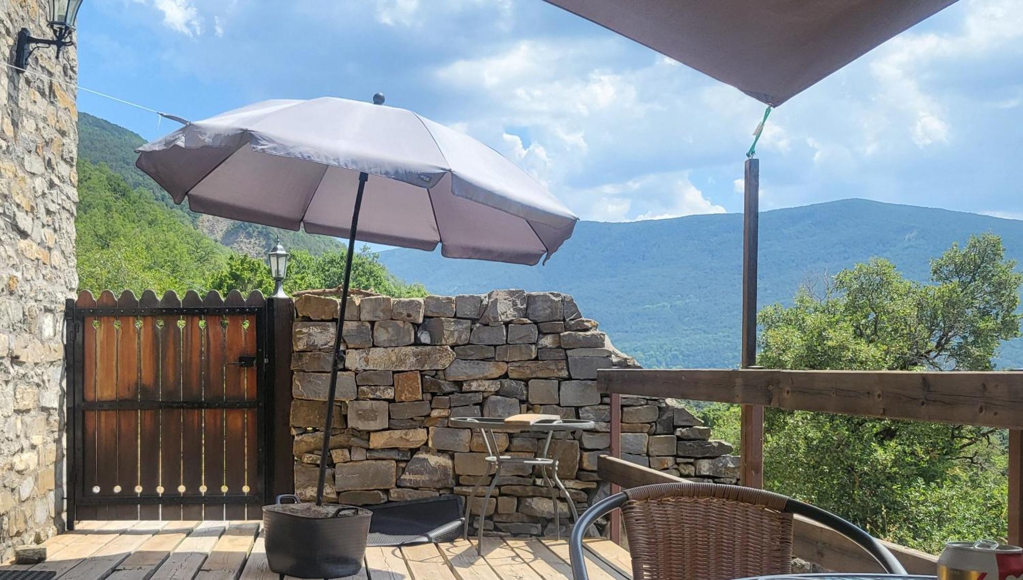 Casa Rural Pirineo Aragones Pension Biescas  Buitenkant foto
